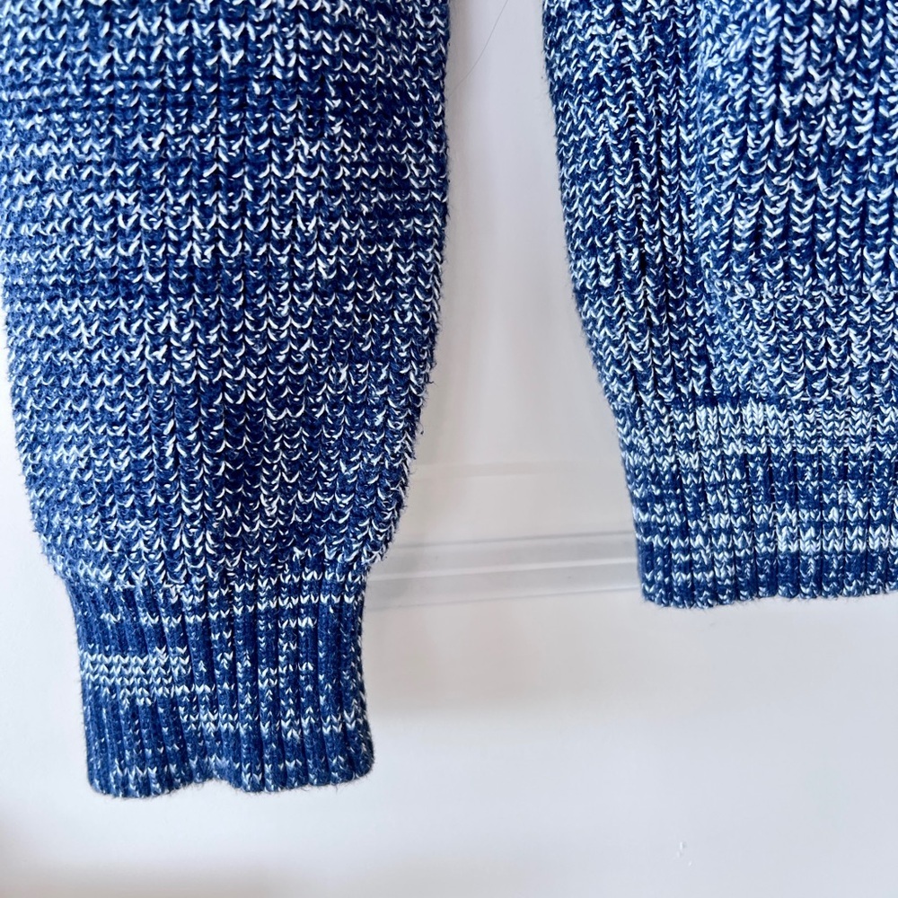 American Rag Blue Casual Knit Sweater - Picture 2 of 6